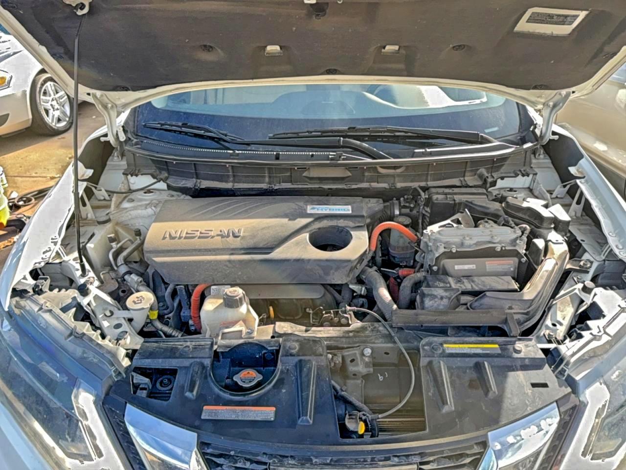 2017 NISSAN ROGUE SV HYBRID photo 7
