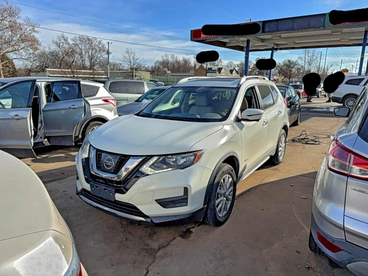 2017 NISSAN ROGUE SV HYBRID photo 2