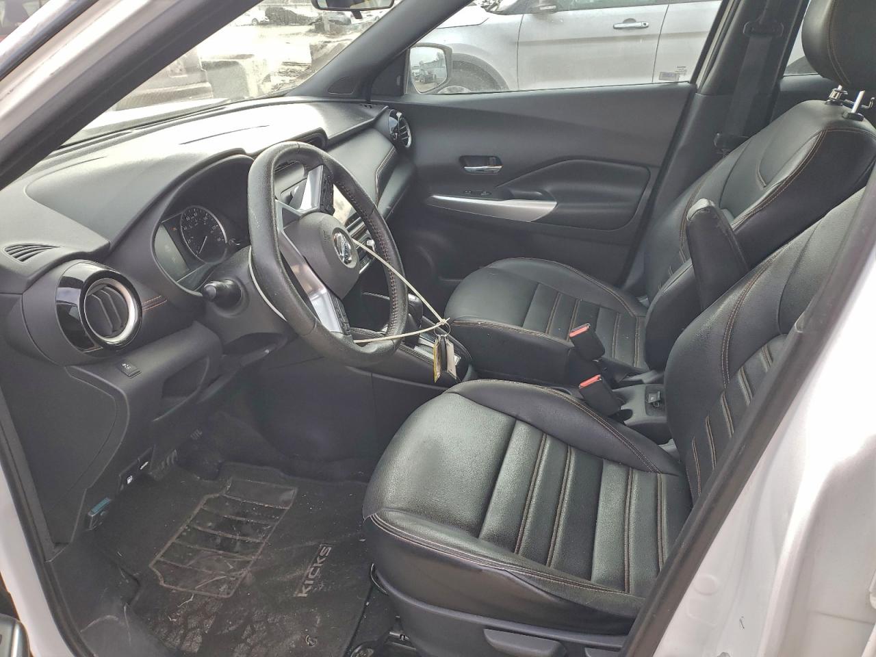 2018 NISSAN KICKS S photo 7