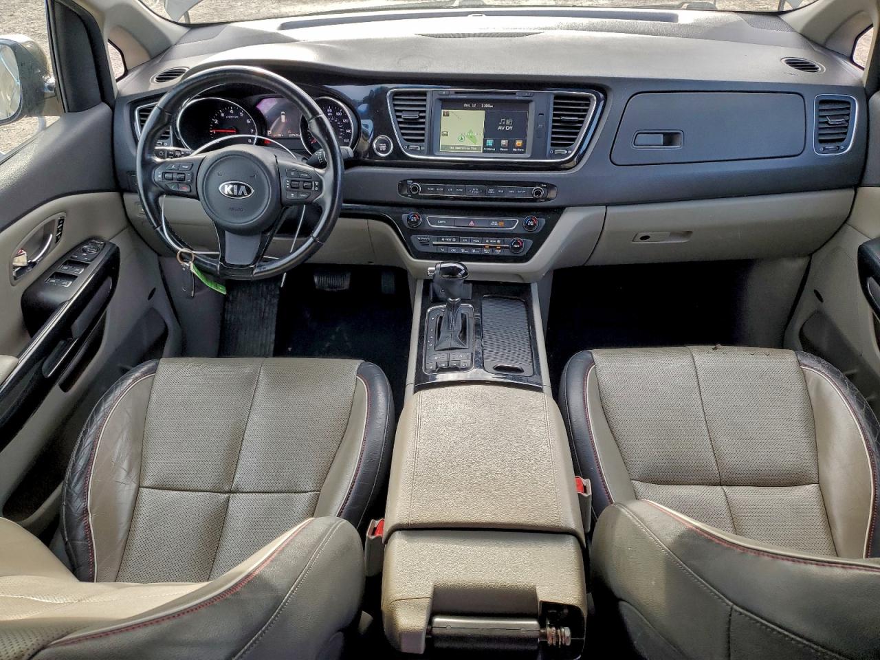 2016 KIA SEDONA EX photo 8