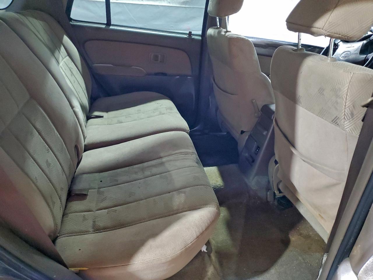2002 TOYOTA 4RUNNER SR5 photo 11