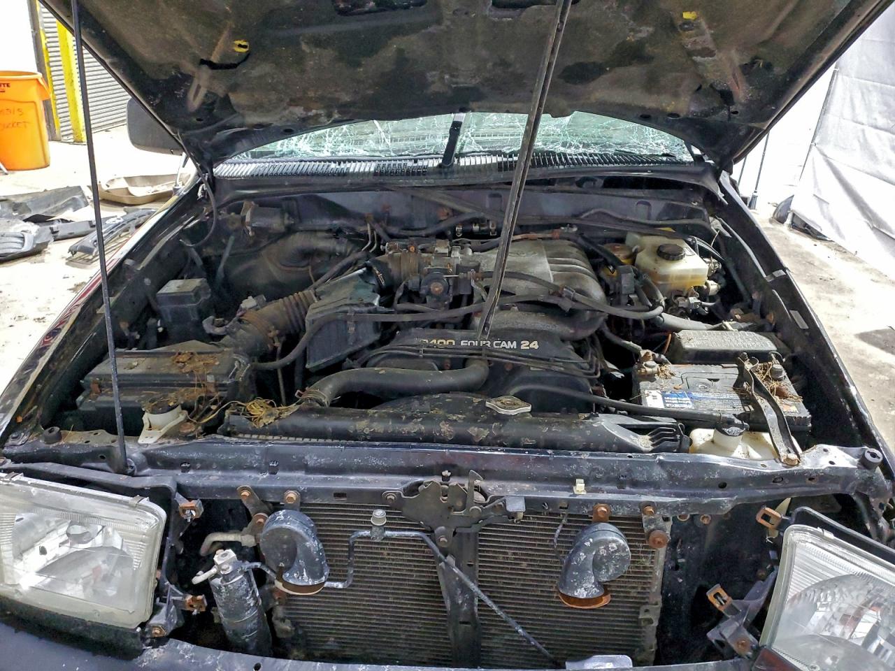 2002 TOYOTA 4RUNNER SR5 photo 12