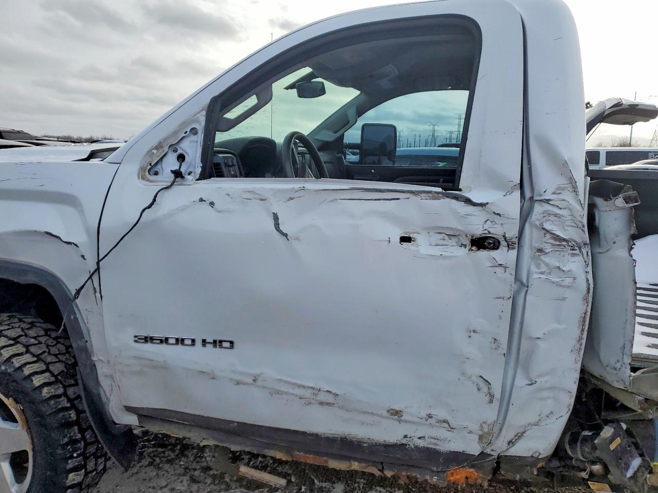 2015 GMC SIERRA K3500 photo 19