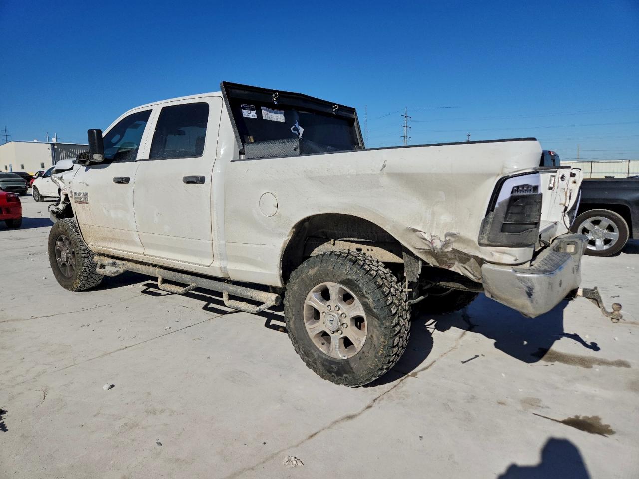 2018 RAM 2500 ST photo 2