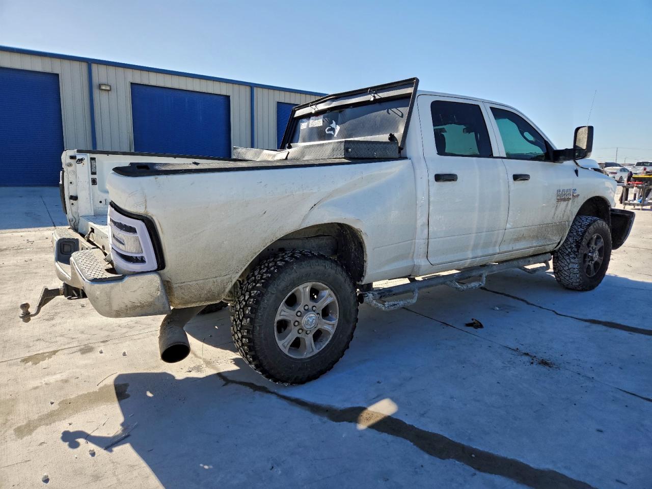 2018 RAM 2500 ST photo 3