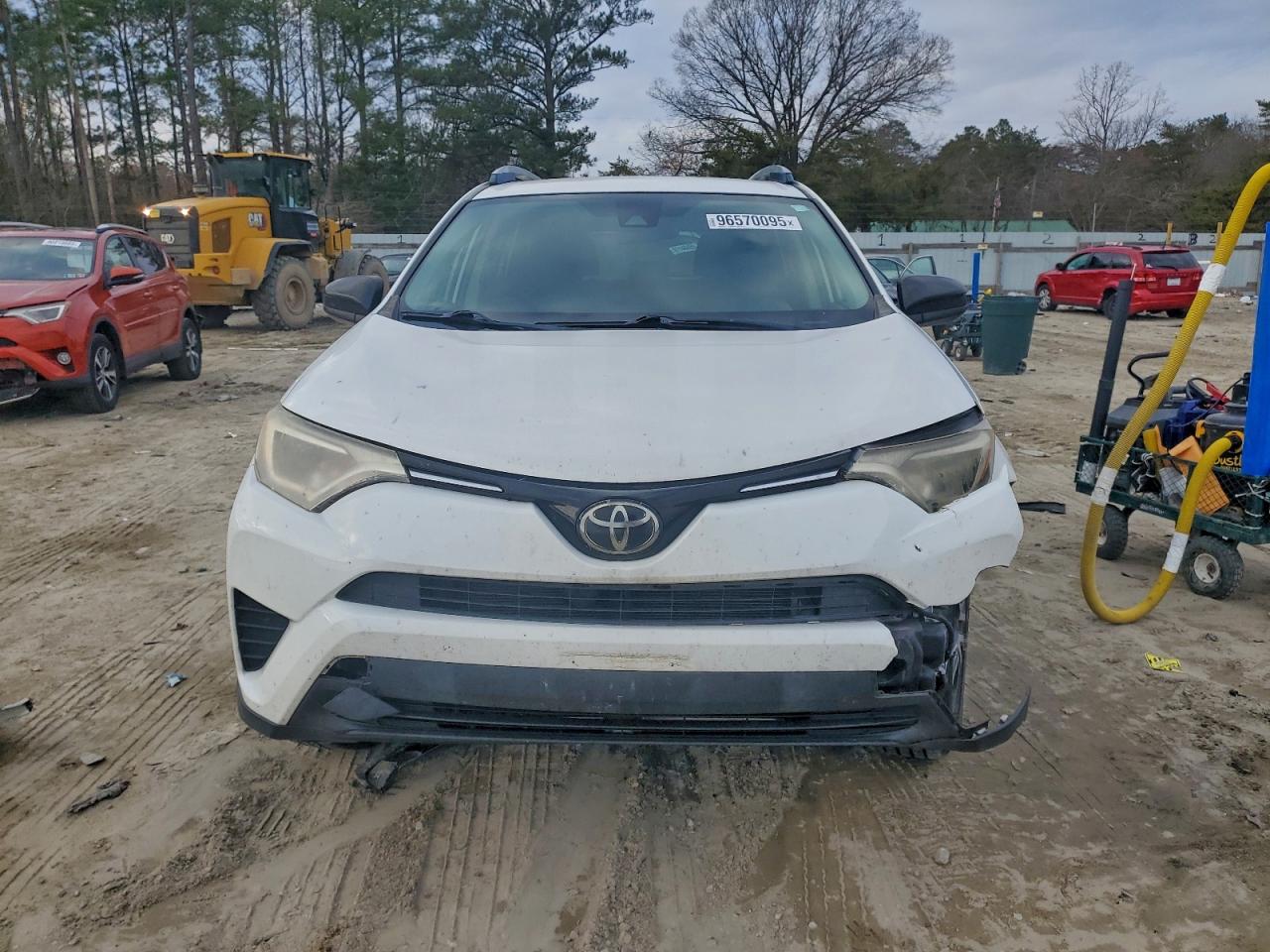 2017 TOYOTA RAV4 LE photo 5