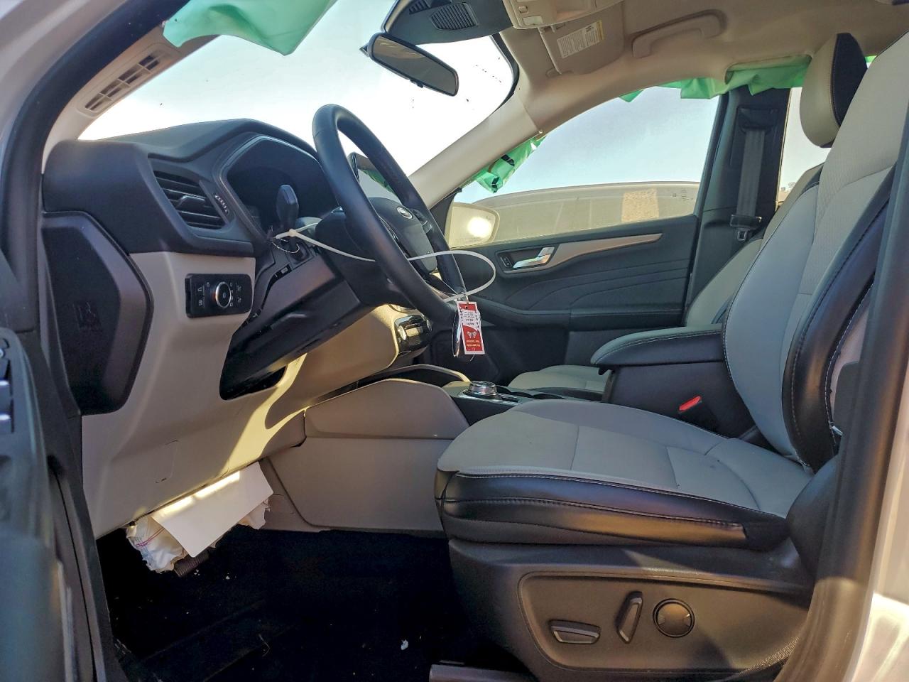 2025 FORD ESCAPE photo 7