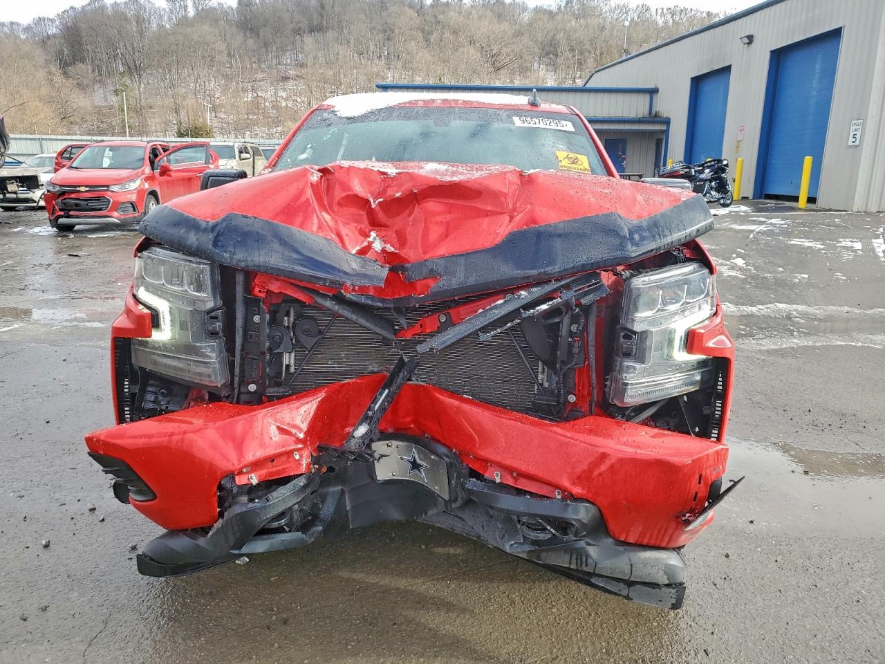 2021 CHEVROLET SILVERADO K1500 RST photo 5