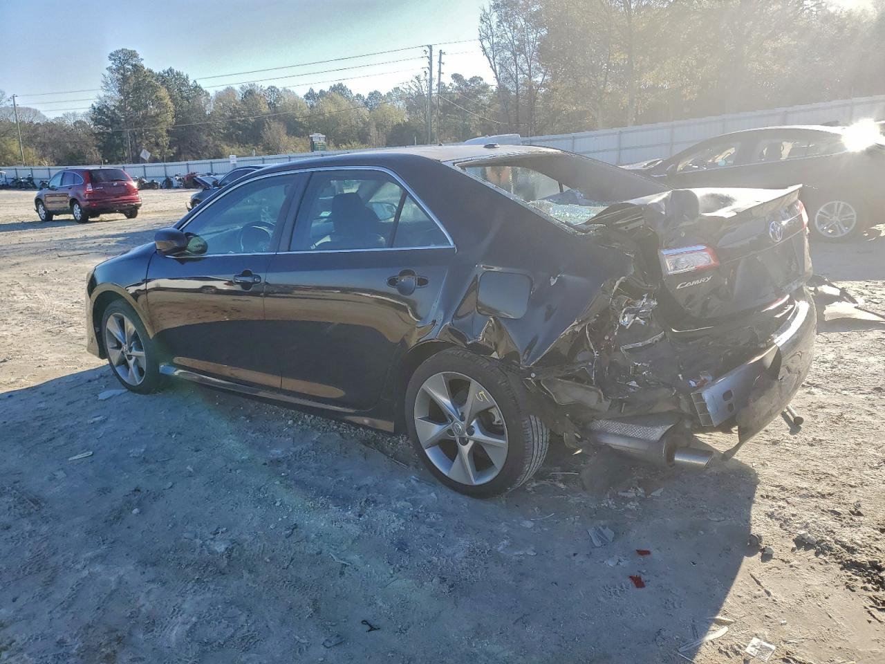 2012 TOYOTA CAMRY SE photo 2