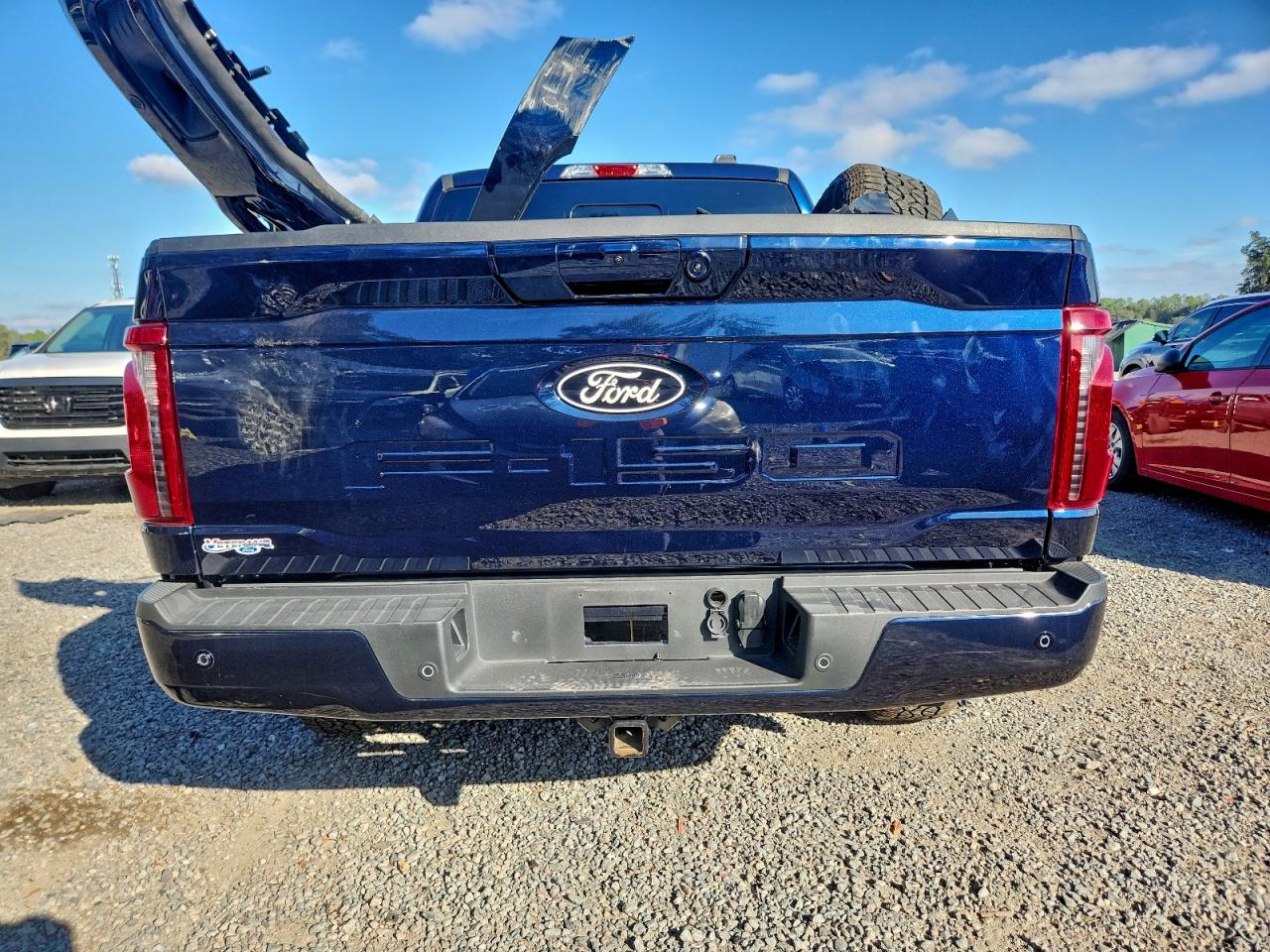 2025 FORD F150 XLT photo 6