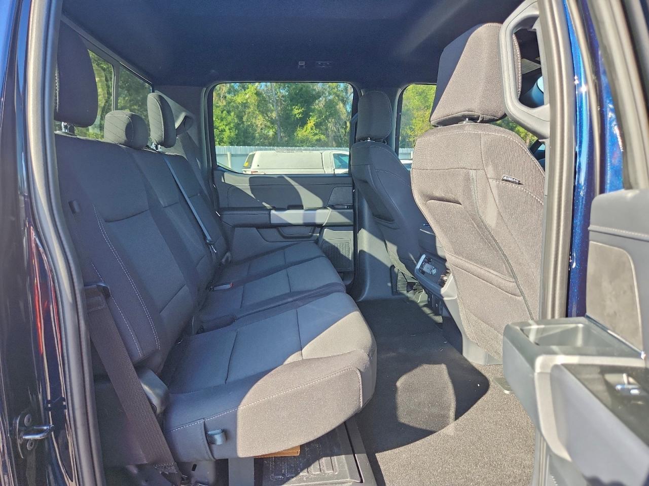 2025 FORD F150 XLT photo 10