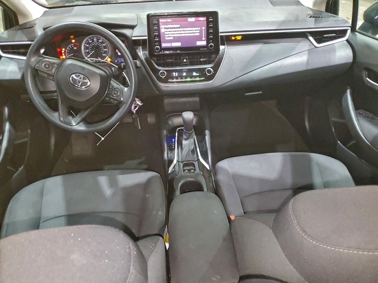 2021 TOYOTA COROLLA LE photo 22