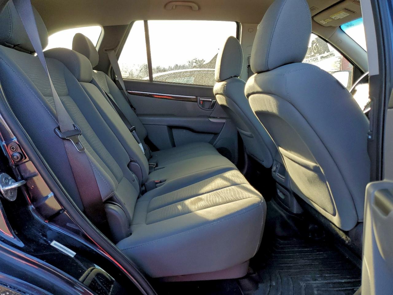 2011 HYUNDAI SANTA FE GLS photo 10
