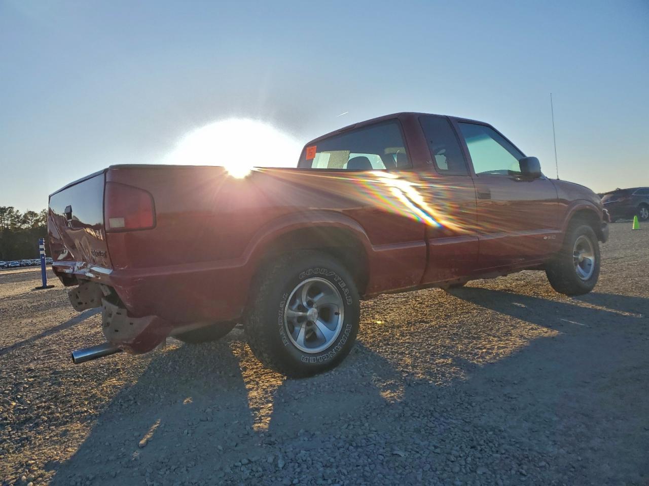 2000 CHEVROLET S TRUCK S10 photo 3