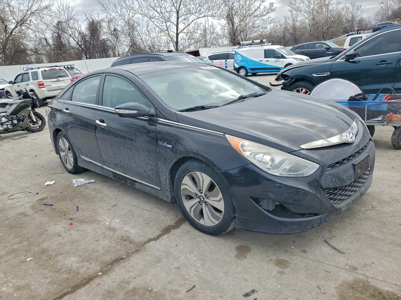 2013 HYUNDAI SONATA HYBRID photo 4