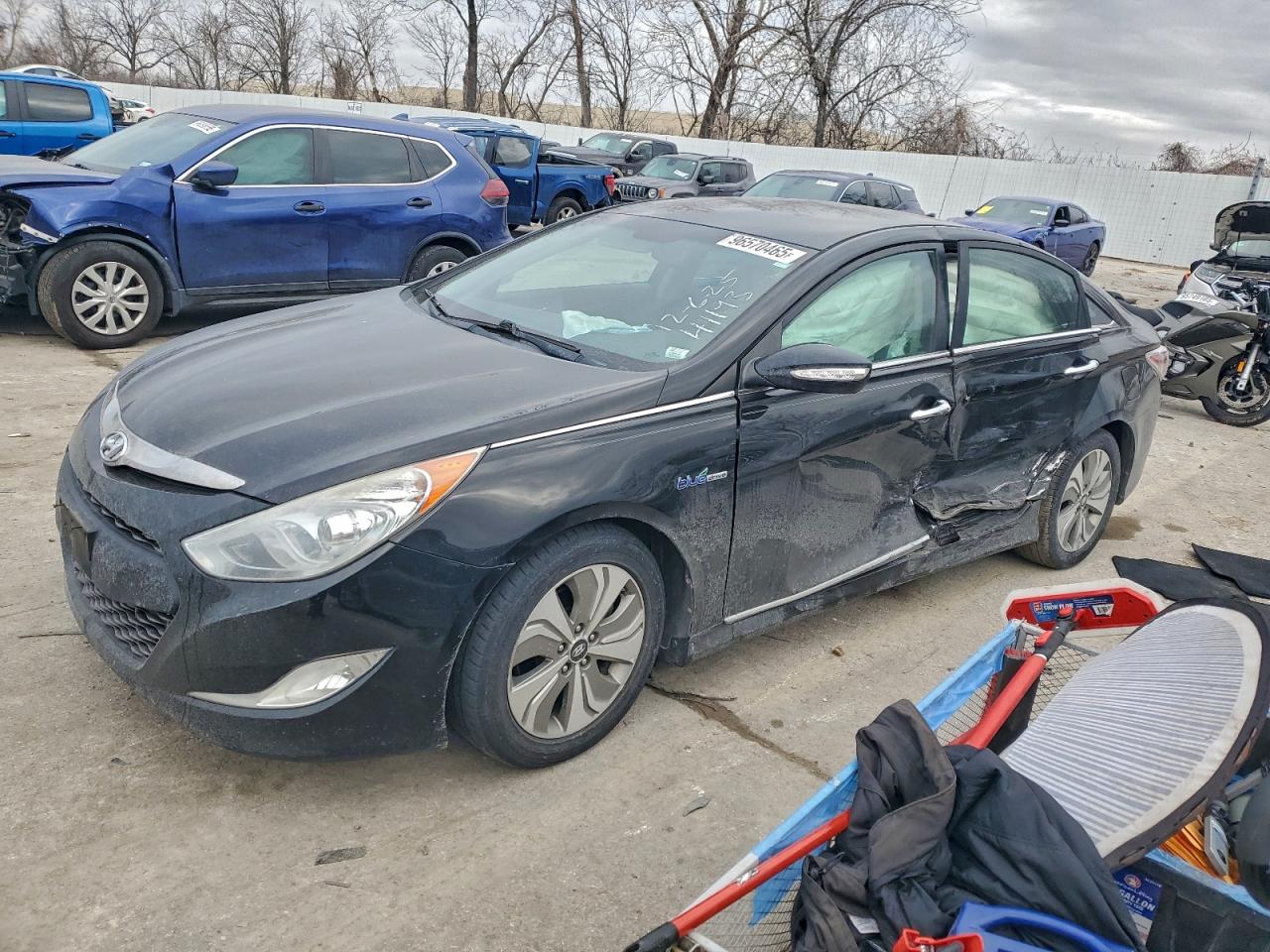 2013 HYUNDAI SONATA