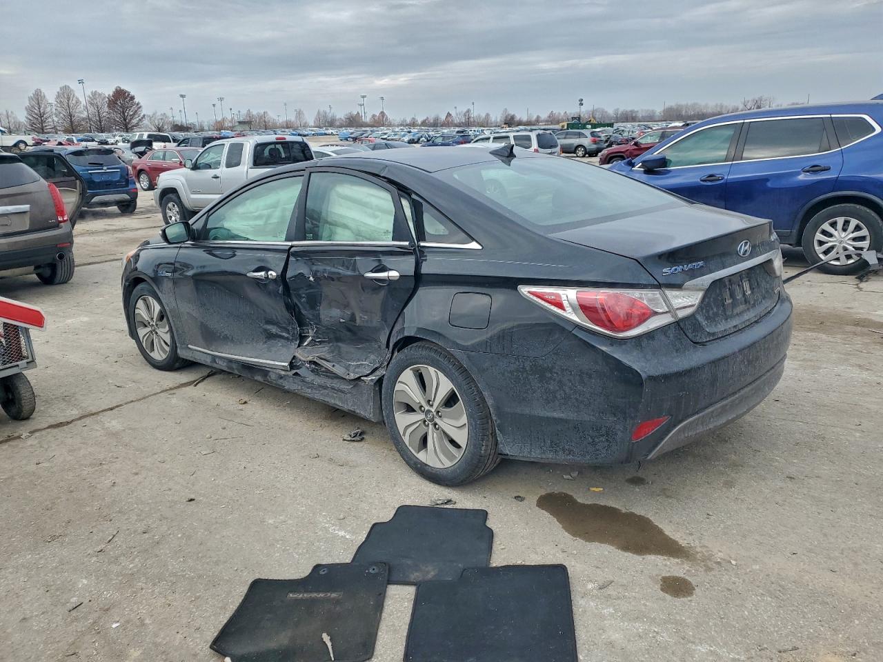 2013 HYUNDAI SONATA HYBRID photo 2