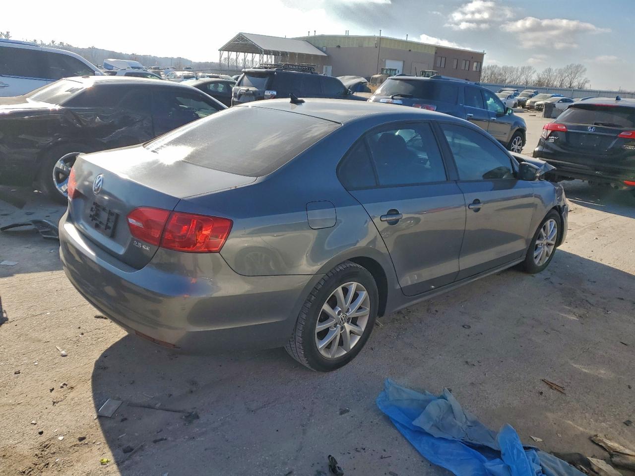 2011 VOLKSWAGEN JETTA SE photo 5