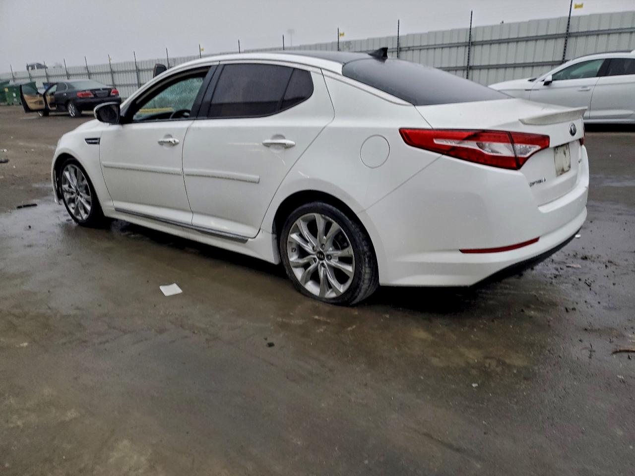 2012 KIA OPTIMA HYBRID photo 2