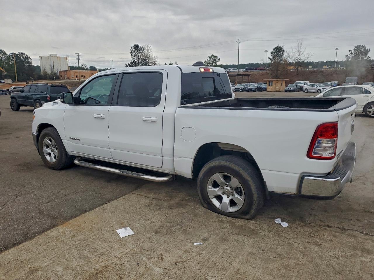 2021 RAM 1500 BIG HORN/LONE STAR photo 2
