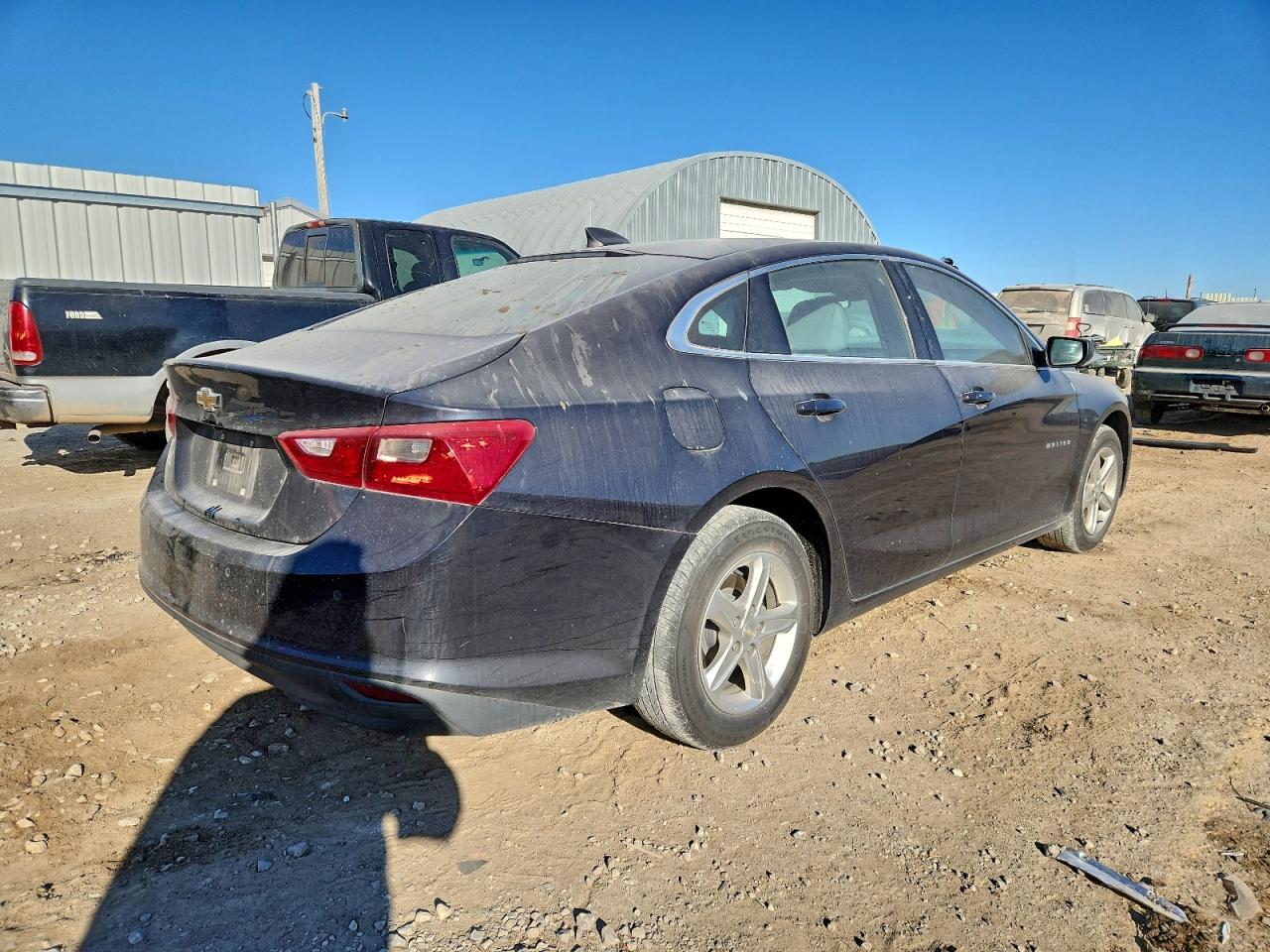 2022 CHEVROLET MALIBU LS photo 3