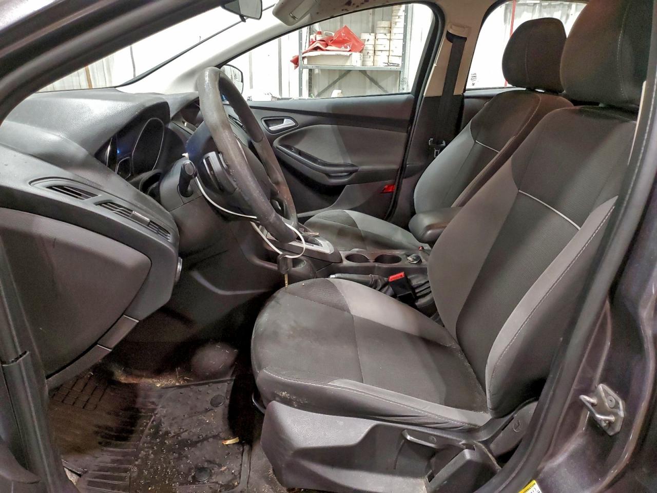 2013 FORD FOCUS SE photo 7