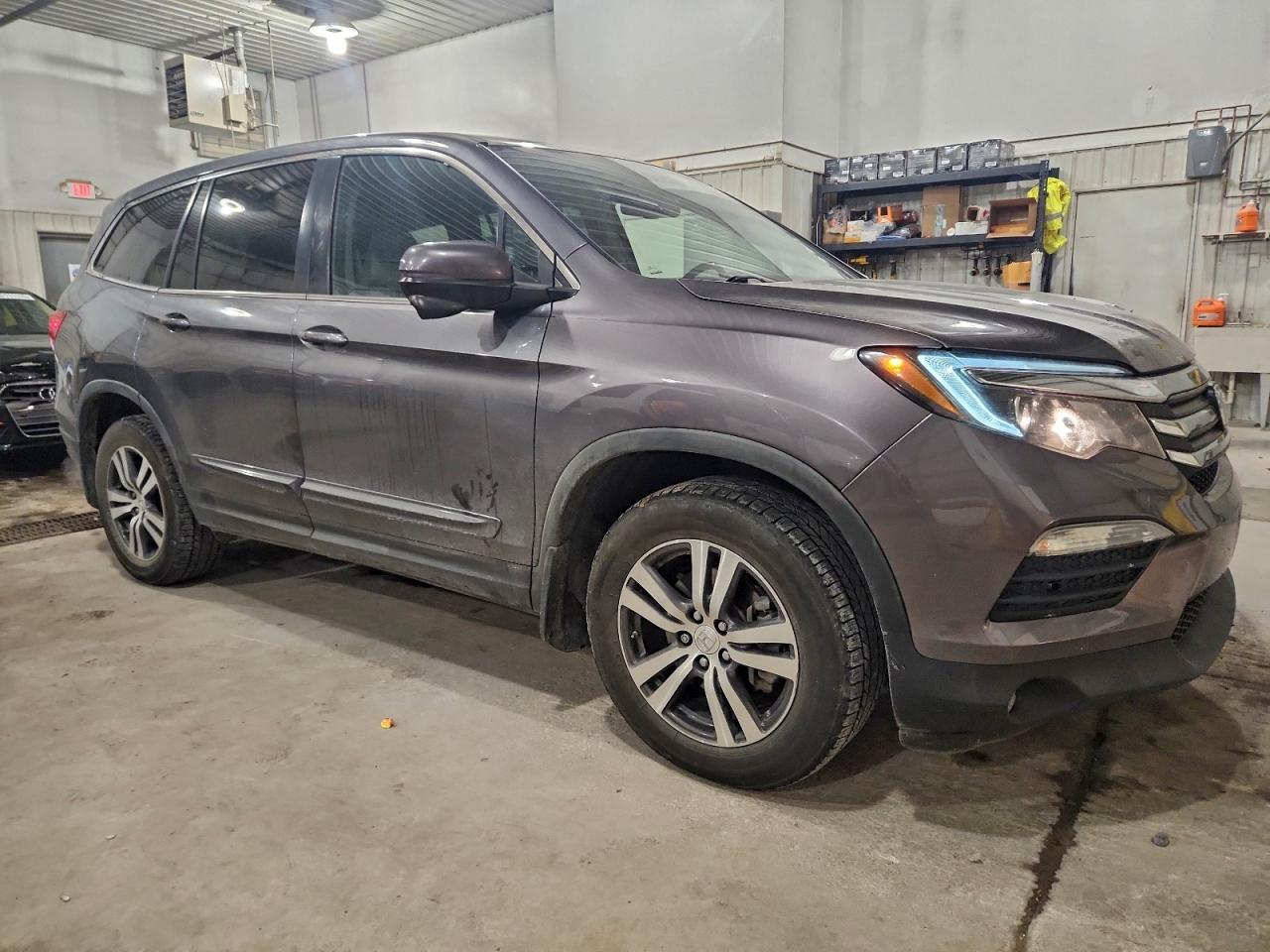 2016 HONDA PILOT EXL photo 4