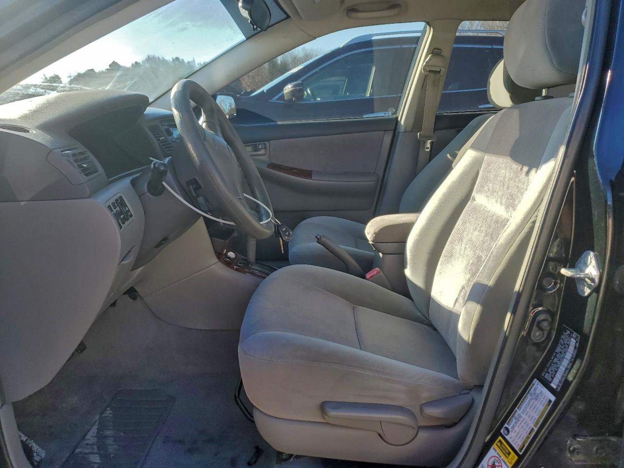 2007 TOYOTA COROLLA CE photo 7
