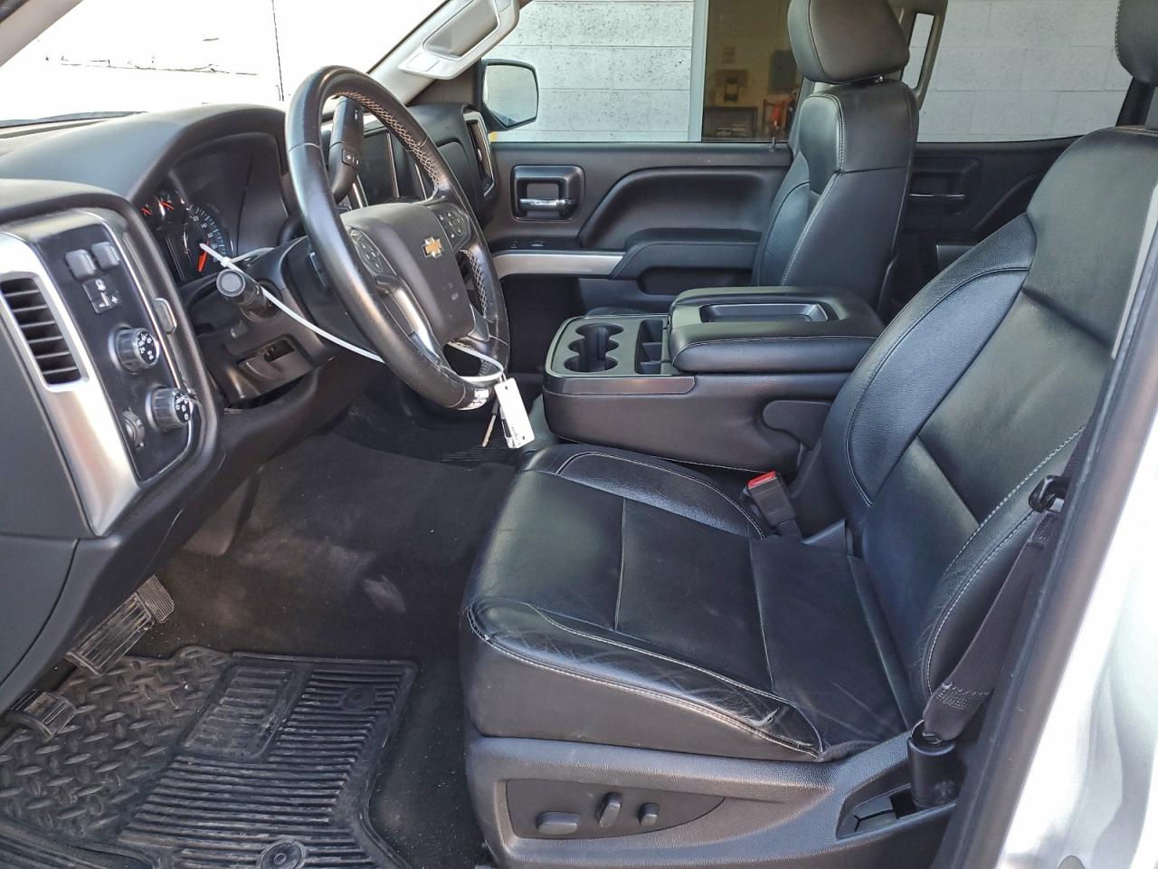 2015 CHEVROLET SILVERADO K1500 LT photo 7