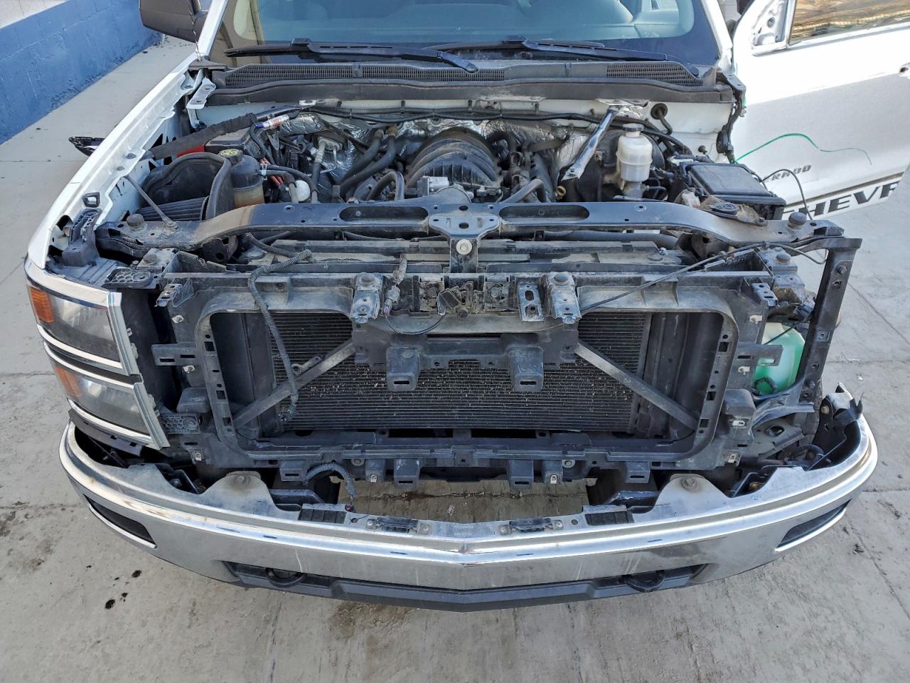 2015 CHEVROLET SILVERADO K1500 LT photo 11