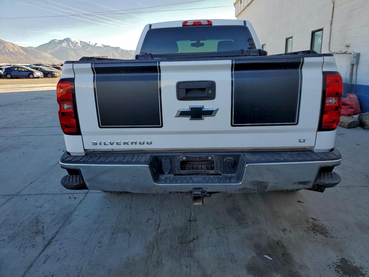 2015 CHEVROLET SILVERADO K1500 LT photo 6