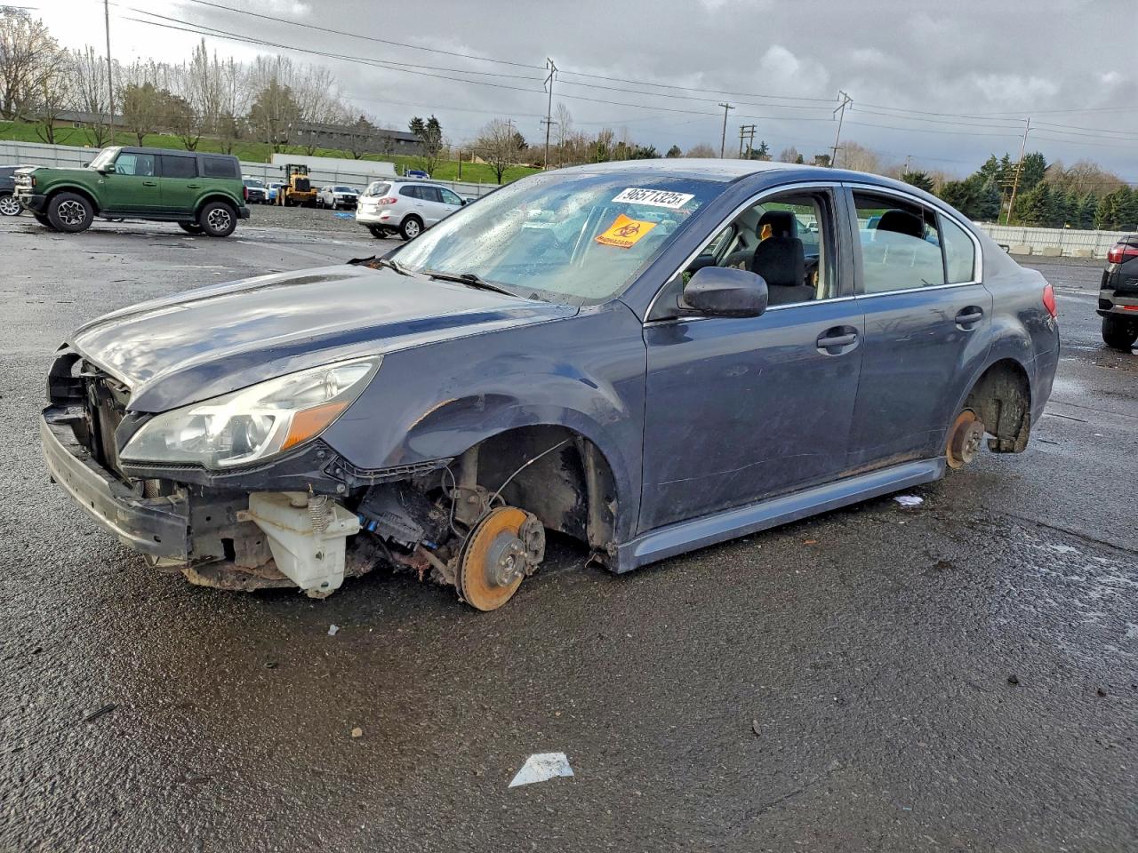 2013 SUBARU LEGACY
