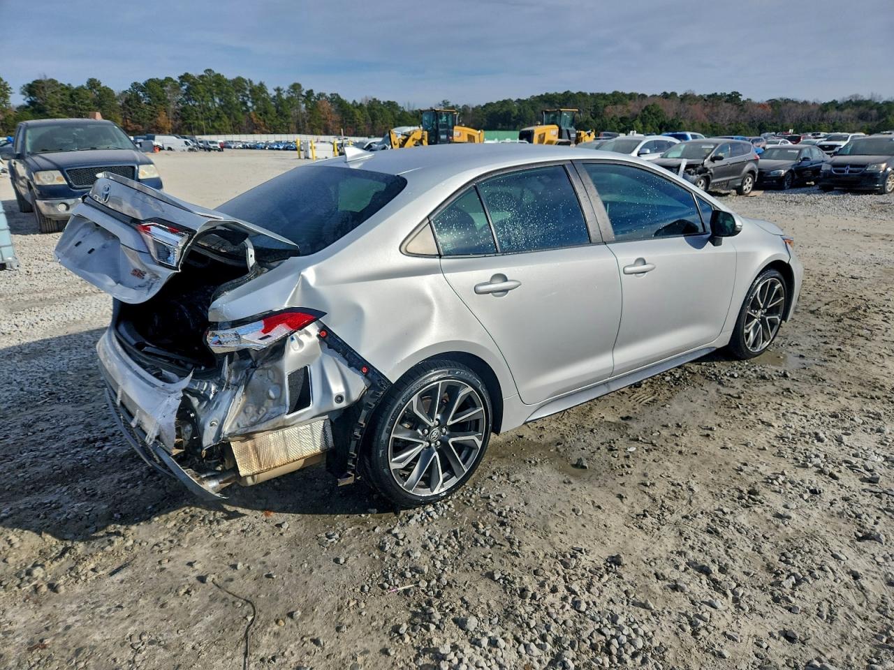 2020 TOYOTA COROLLA SE photo 3