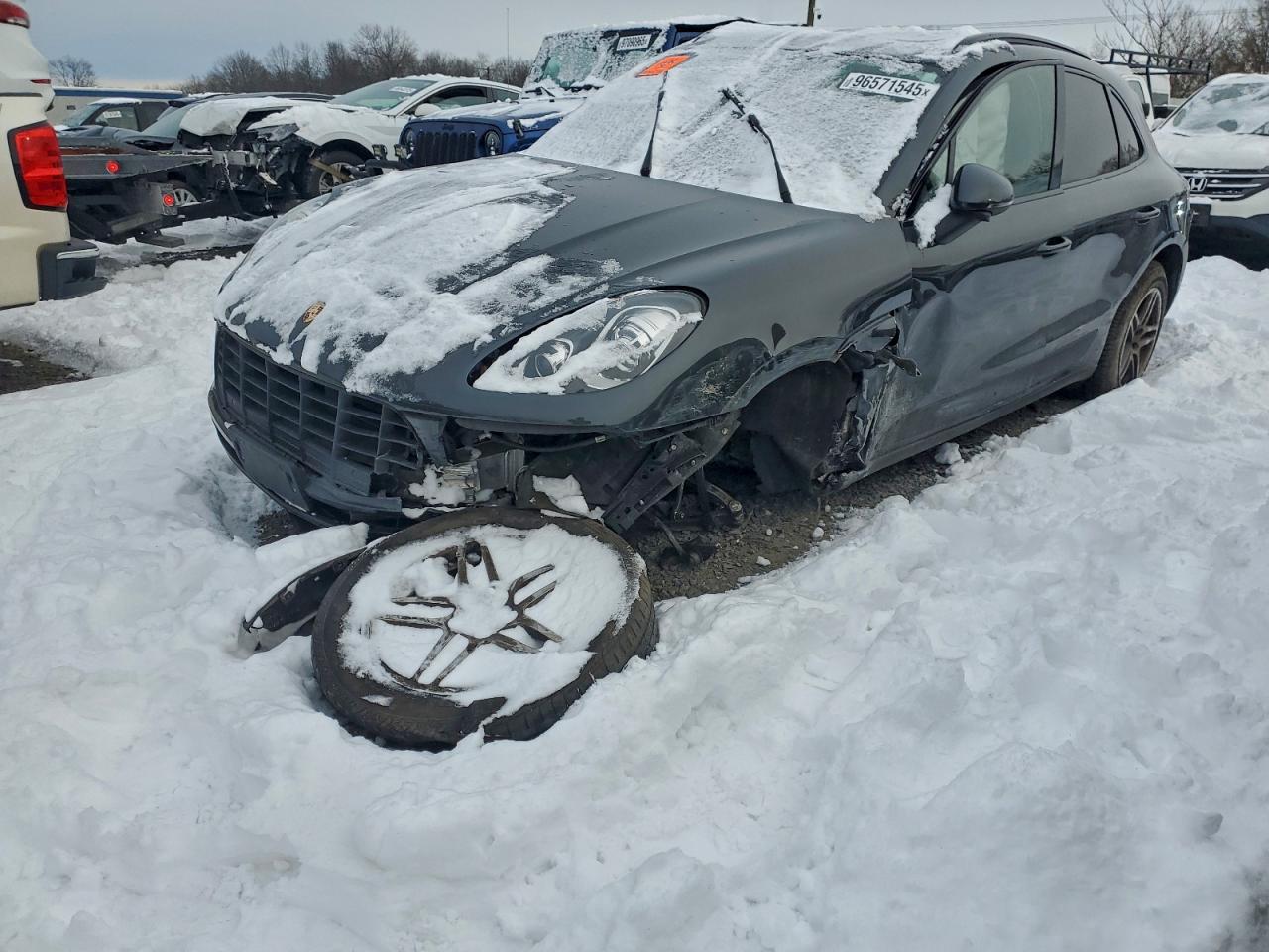 2018 PORSCHE MACAN — FRONT END damage — photo 1