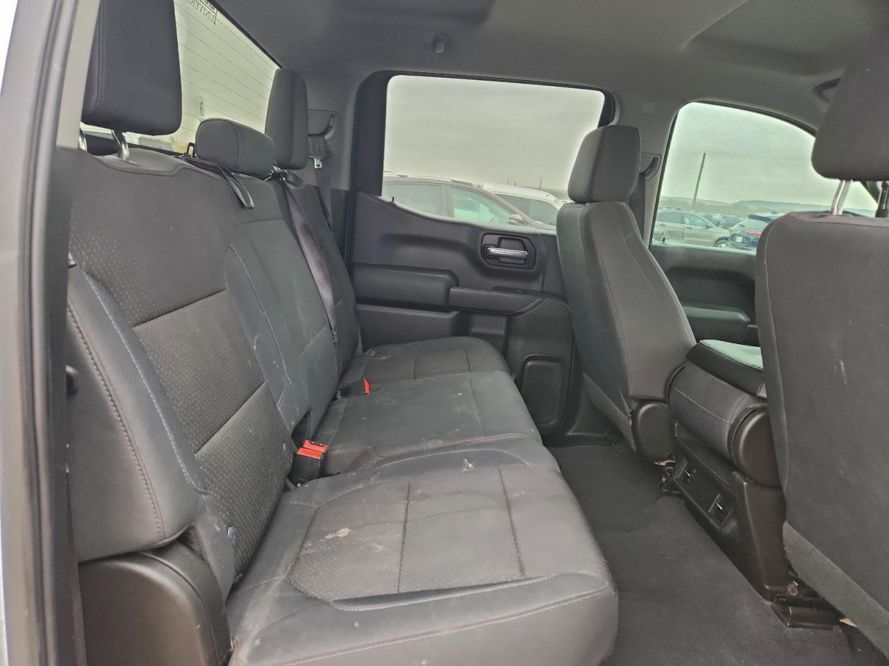 2019 CHEVROLET SILVERADO C1500 CUSTOM photo 10