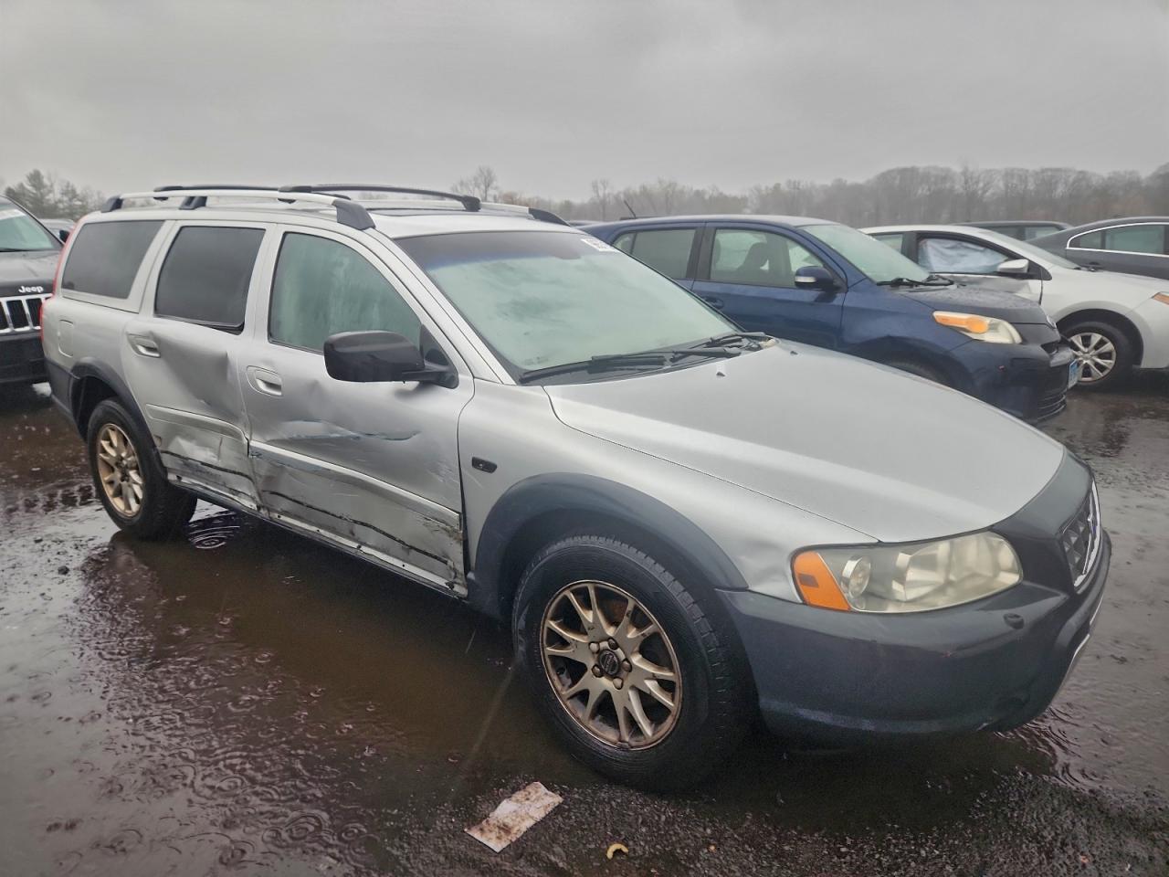 2005 VOLVO XC70 photo 4