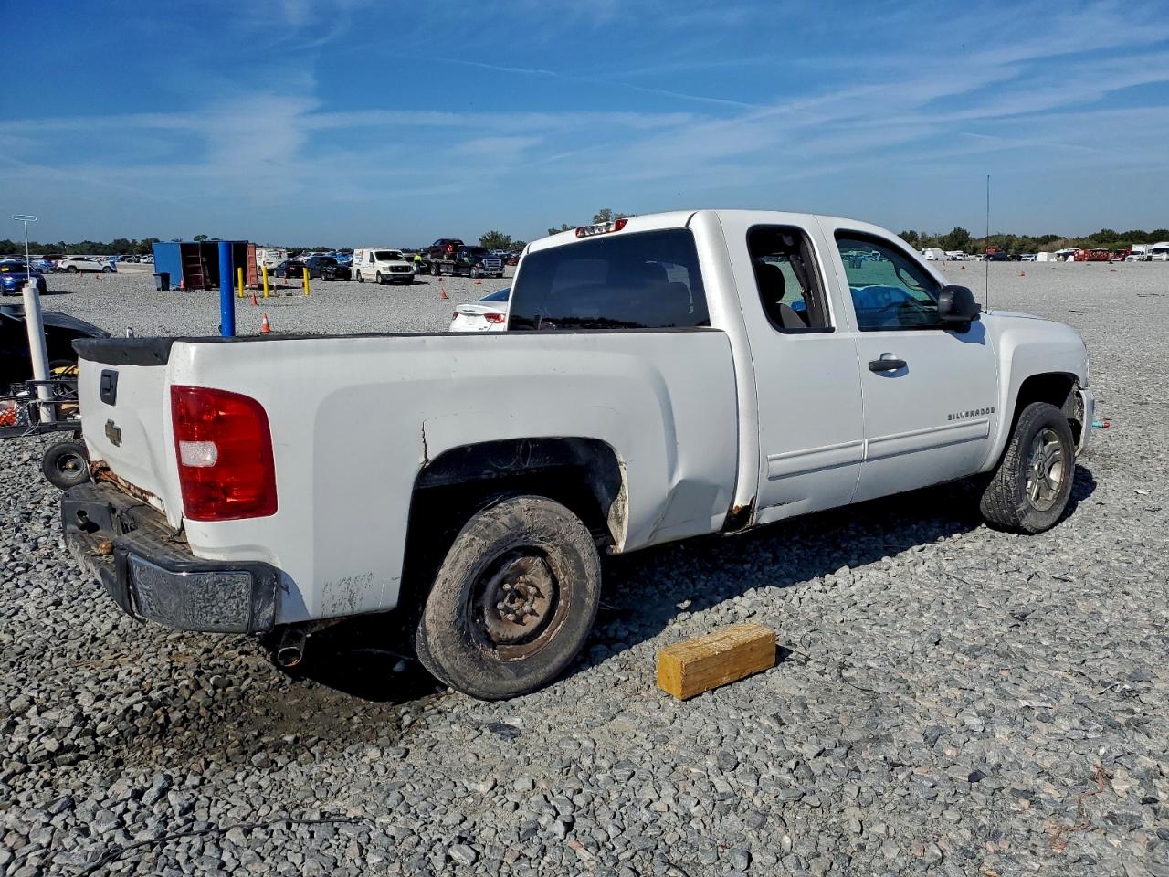 2009 CHEVROLET SILVERADO K1500 LT photo 3