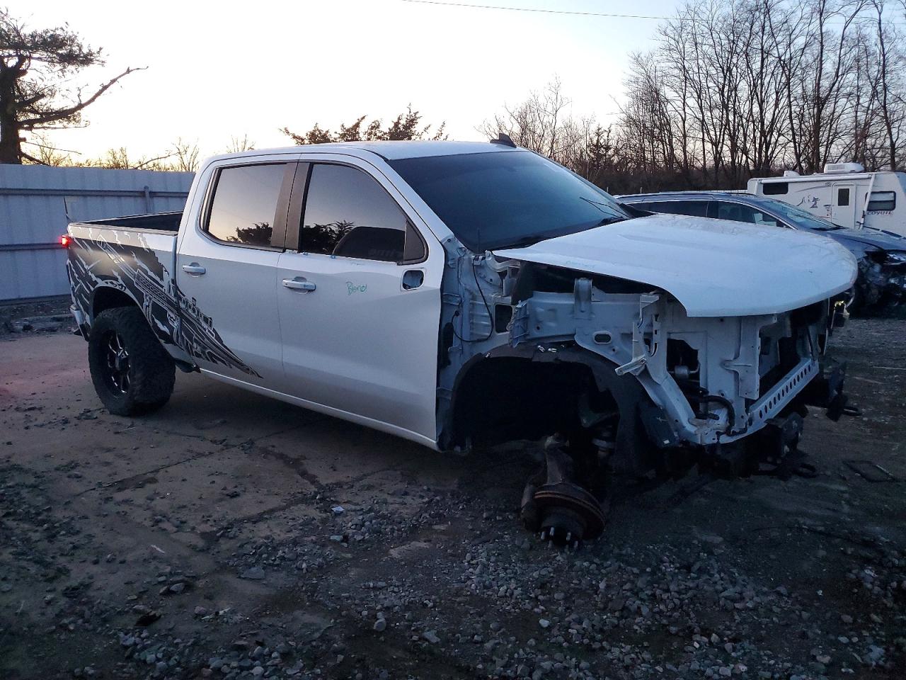 2019 CHEVROLET SILVERADO K1500 RST photo 4
