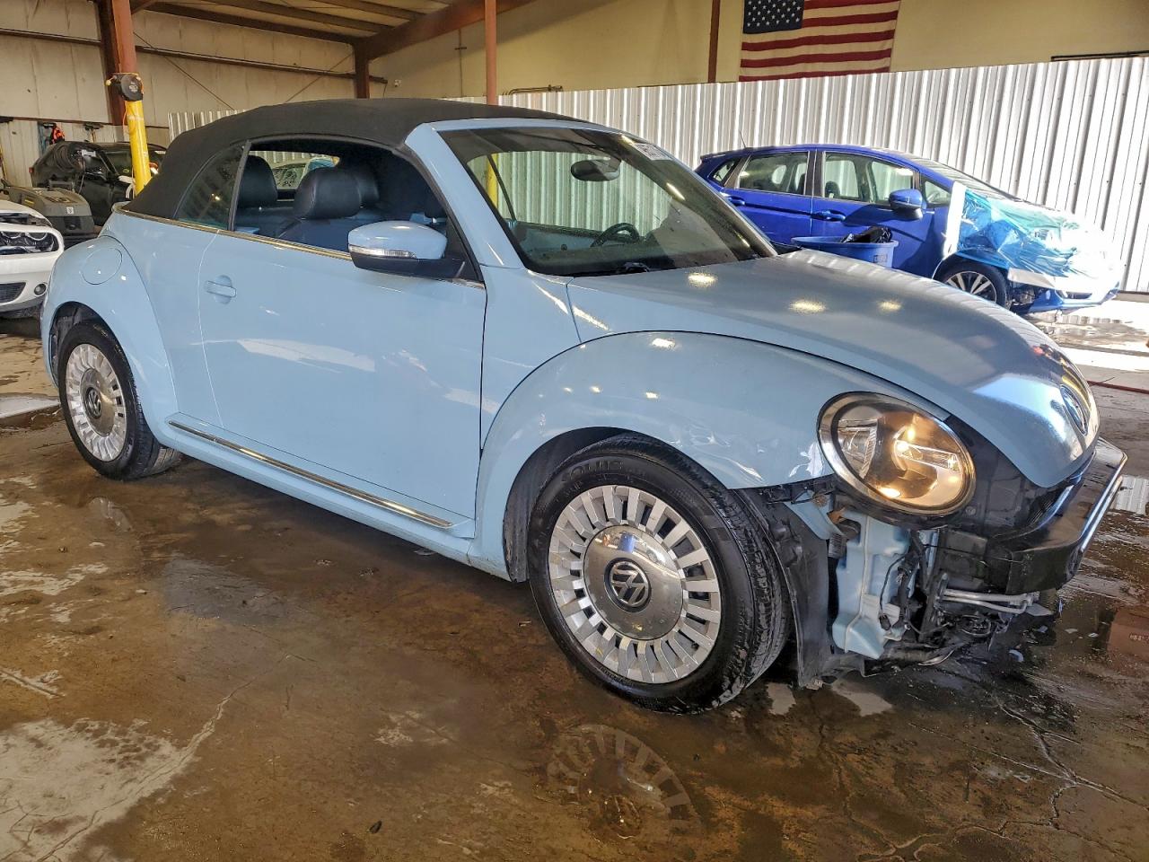 2015 VOLKSWAGEN BEETLE 1.8T photo 4