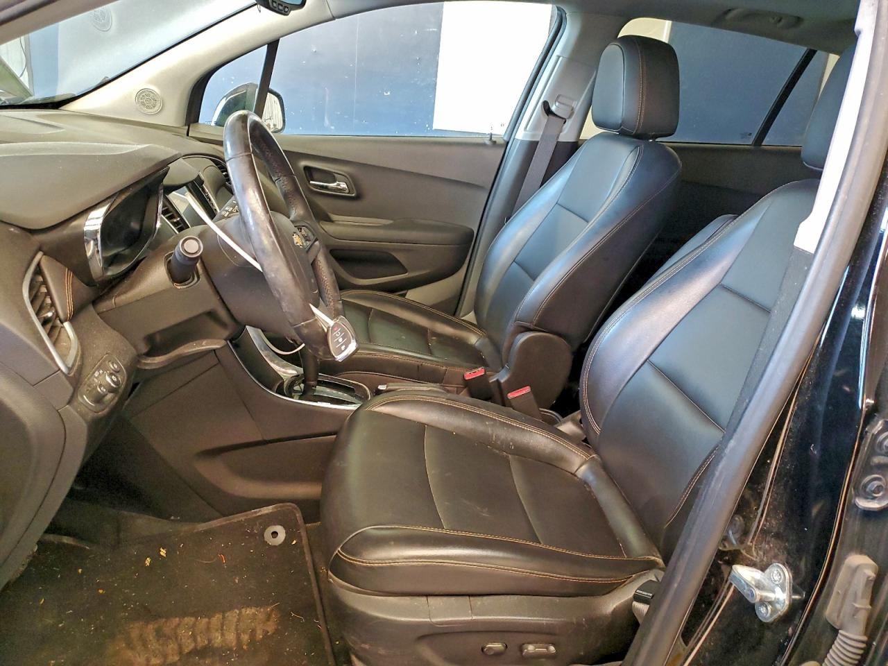 2020 CHEVROLET TRAX PREMIER photo 7