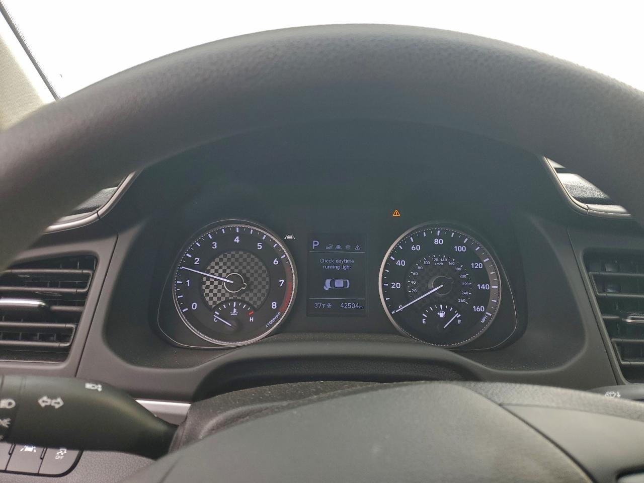 2020 HYUNDAI ELANTRA SE photo 9