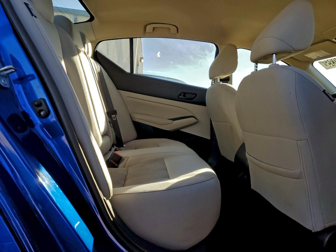 2025 NISSAN ALTIMA SV photo 10