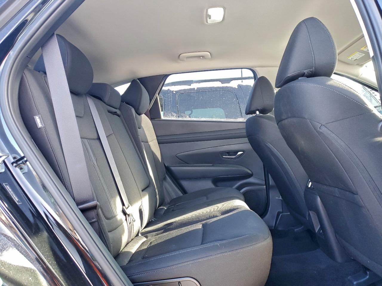 2026 HYUNDAI TUCSON SEL photo 11