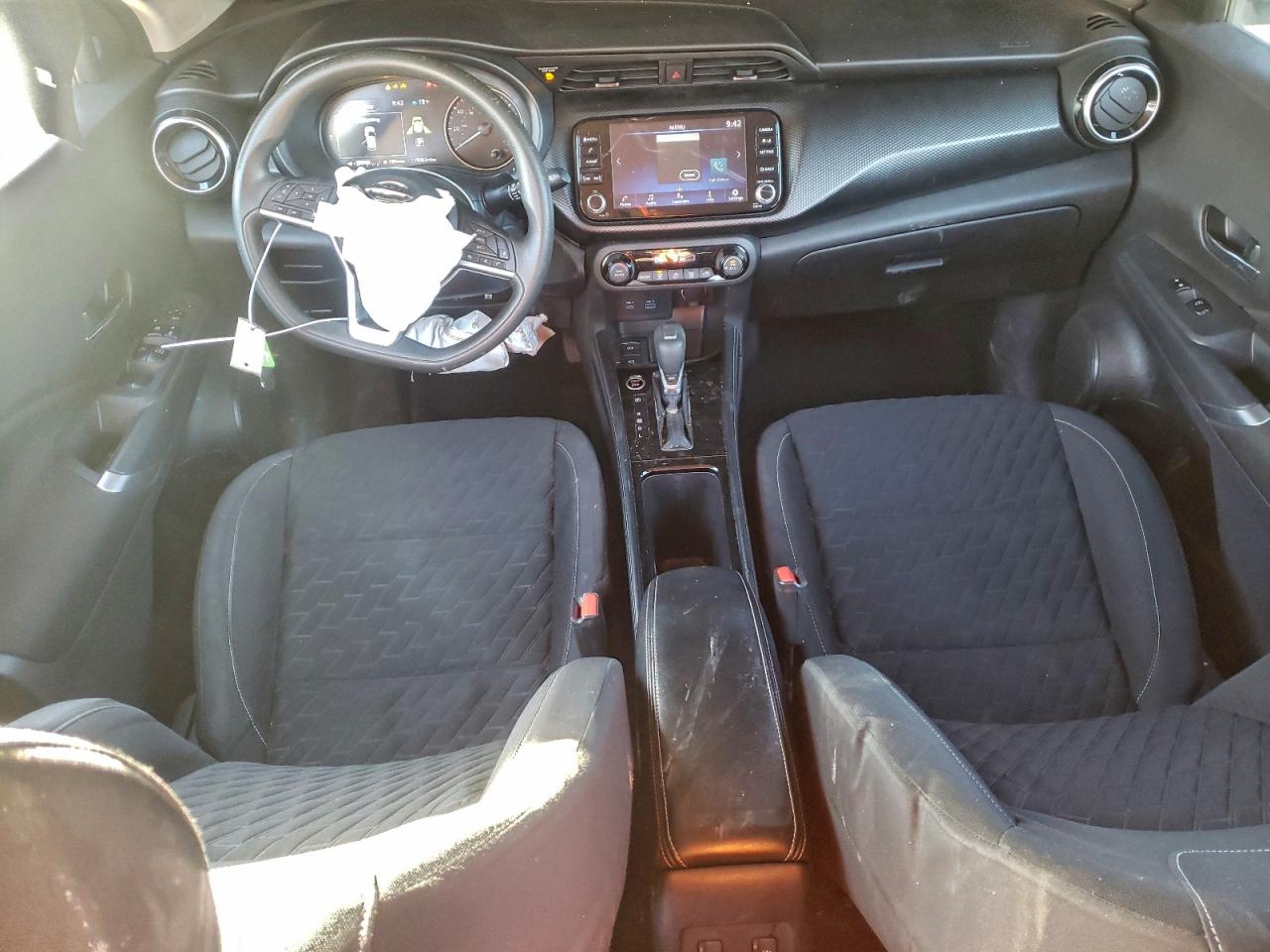 2021 NISSAN KICKS SV photo 8