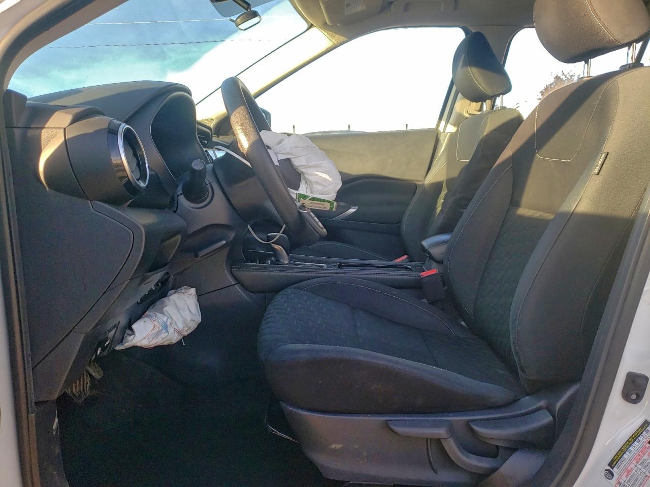 2021 NISSAN KICKS SV photo 7