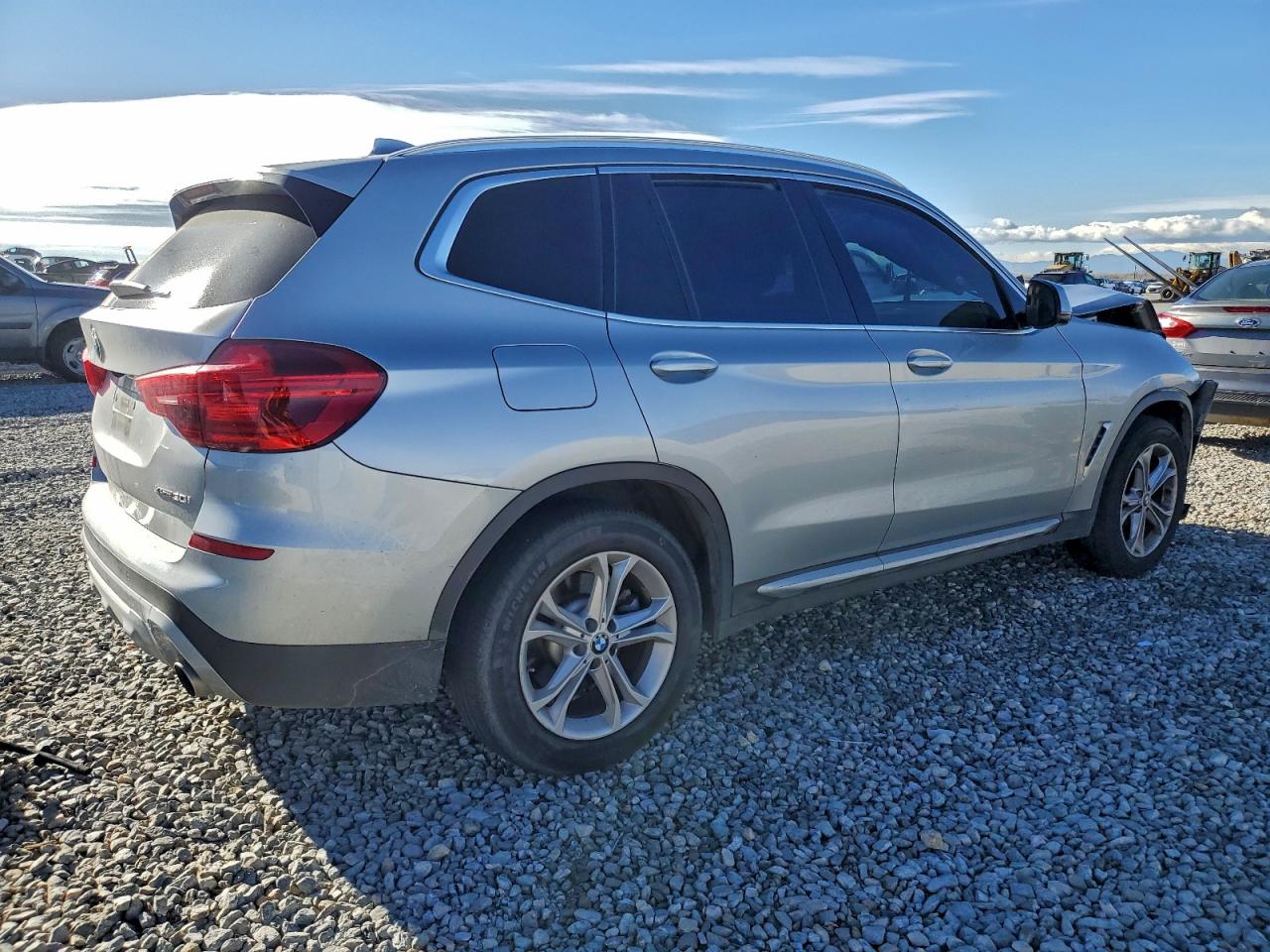 2019 BMW X3 XDRIVE30I photo 3