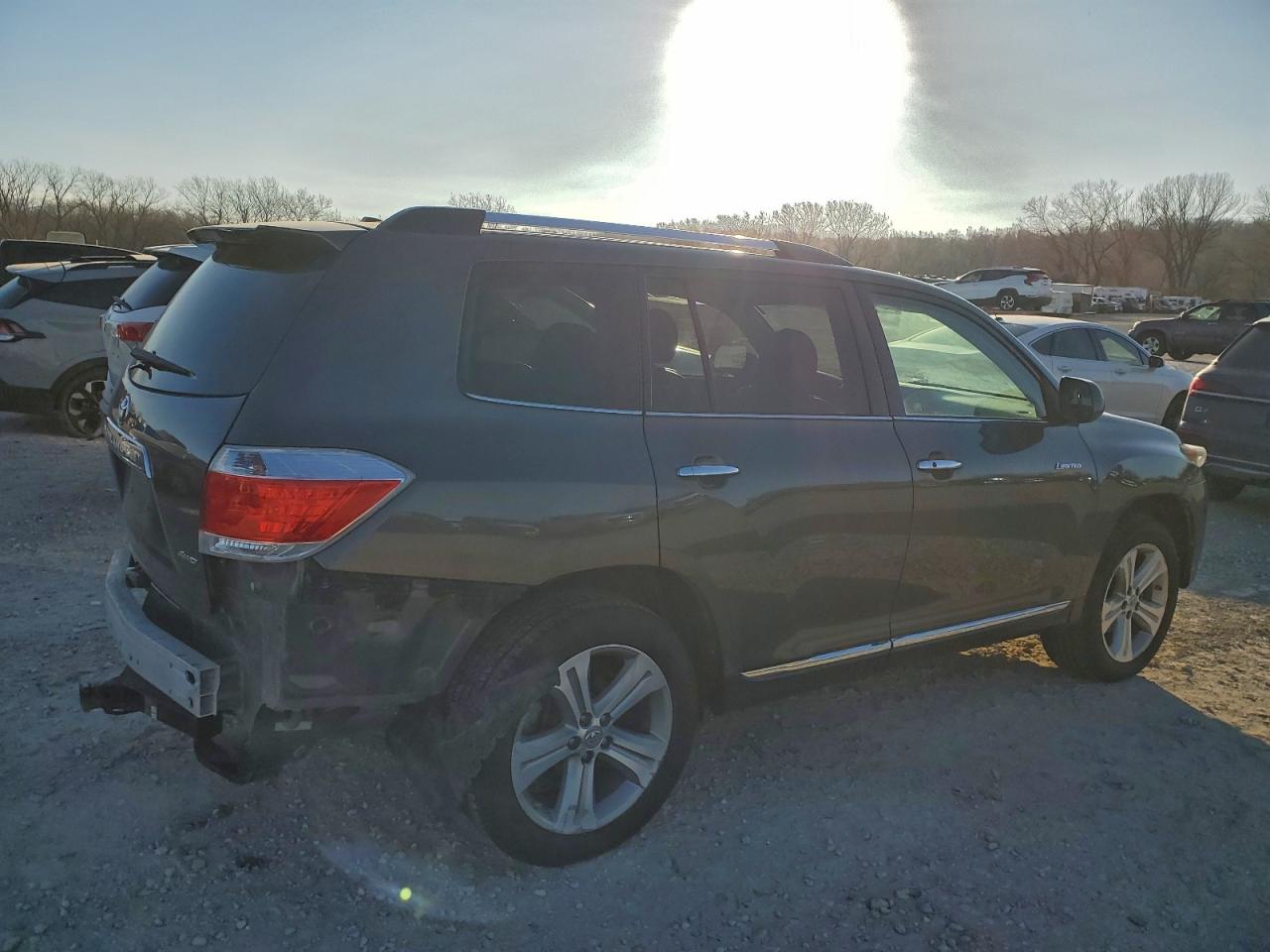 2013 TOYOTA HIGHLANDER LIMITED photo 3