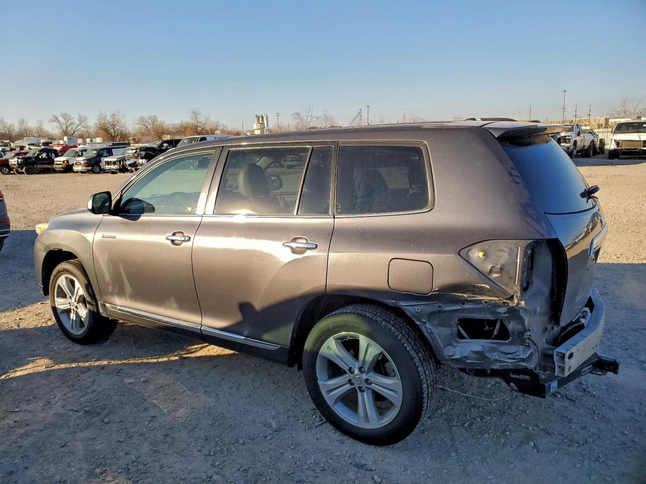 2013 TOYOTA HIGHLANDER LIMITED photo 2