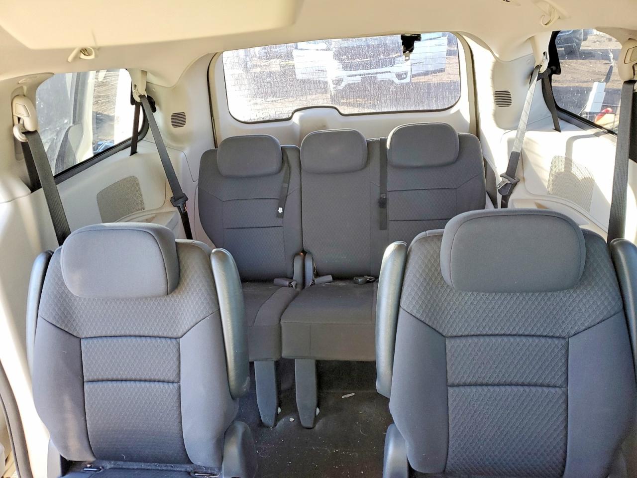 2010 DODGE GRAND CARAVAN SE photo 10