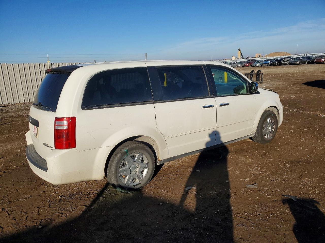 2010 DODGE GRAND CARAVAN SE photo 3